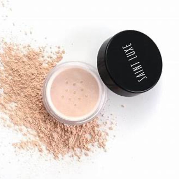 🆕SAINT LUXE: Translucent Shade Loose Powder- Deluxe Sample - Picture 1 of 4